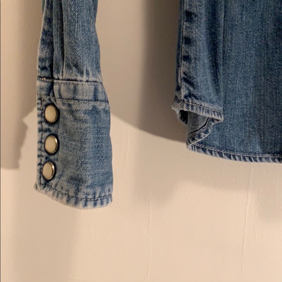 Replay Acid Washed Denim Shirt.  FALL FABULOUS! - Picture 6 of 10